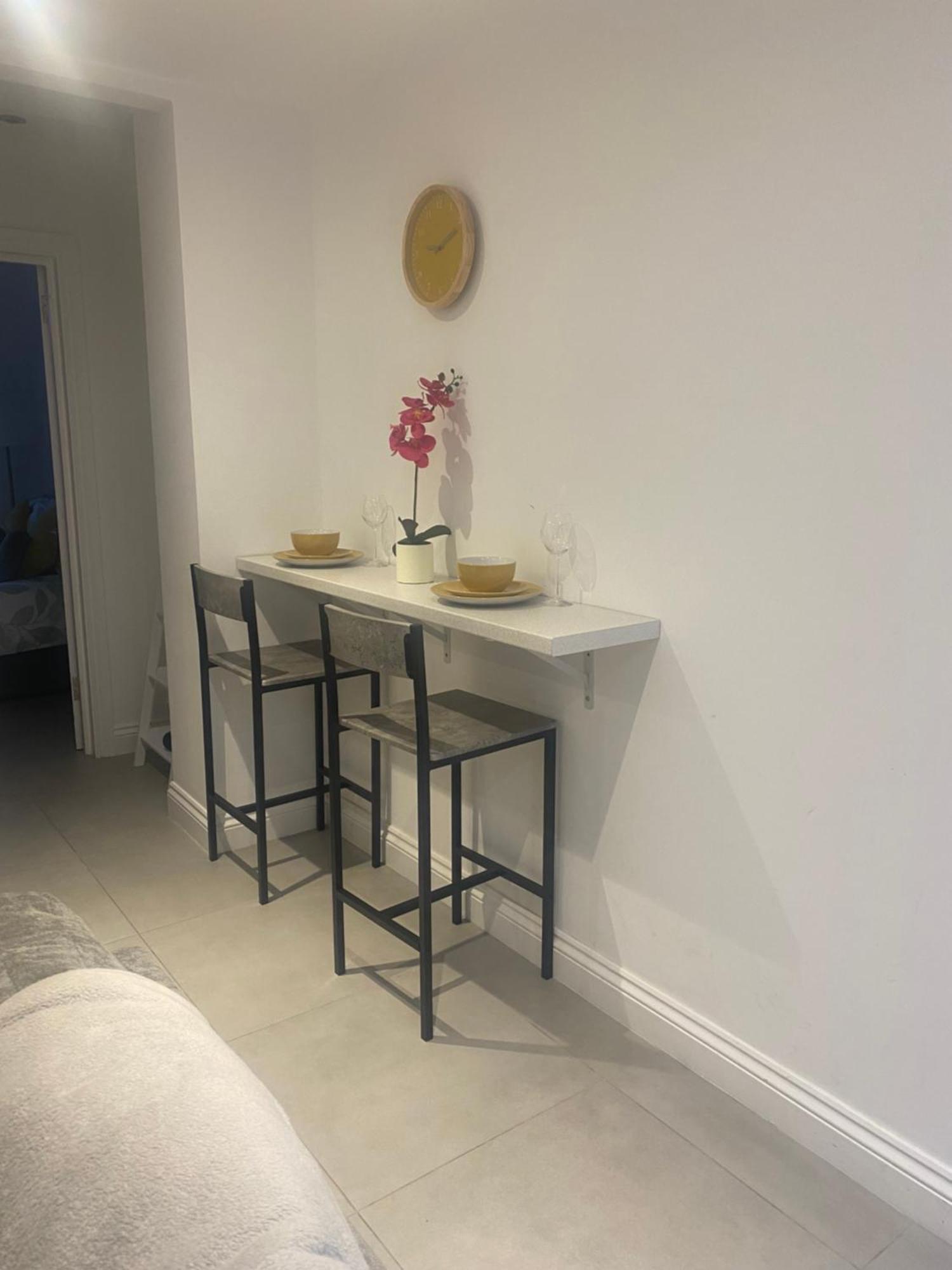 Windsor Shoreline Escape In Central * Hove